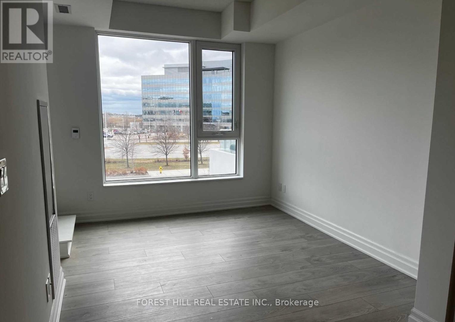 305 - 8 Rouge Valley Drive, Markham, Ontario  L6G 0G8 - Photo 4 - N12574374