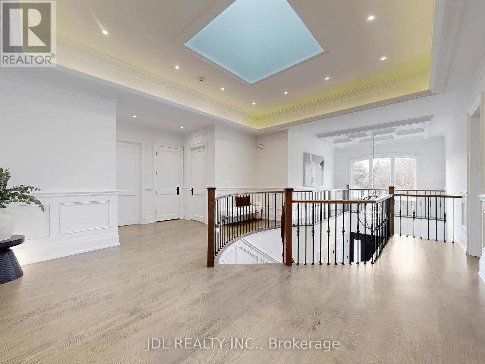 39 Howard Road, Newmarket, Ontario  L3Y 3G6 - Photo 13 - N12574410