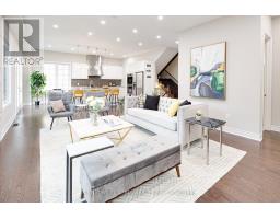 19 MATCH POINT COURT, Aurora, Ontario