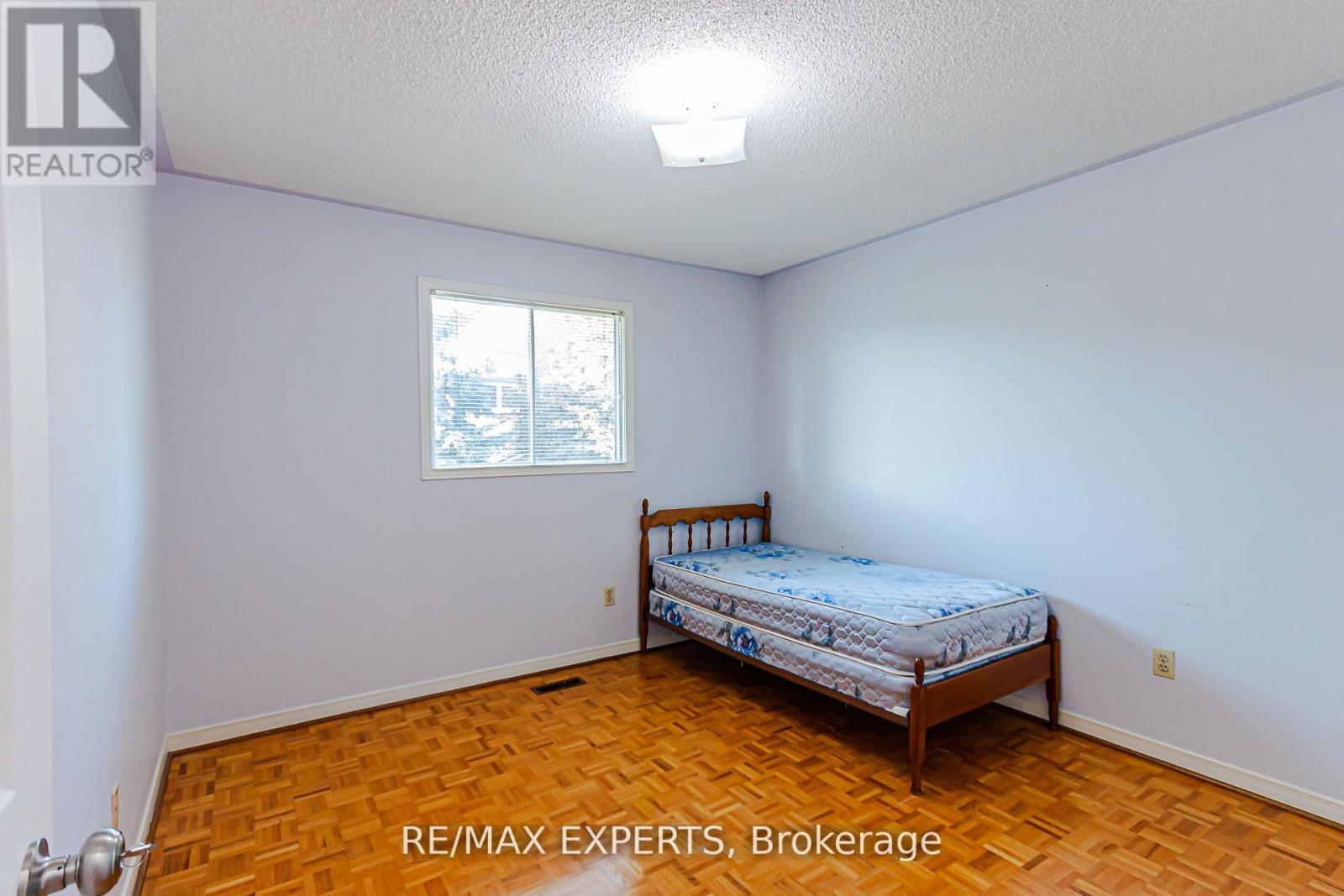 100 Nimbus Place, Vaughan, Ontario  L4L 1Z7 - Photo 25 - N12574508