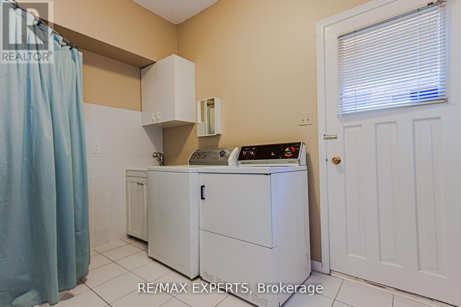 100 Nimbus Place, Vaughan, Ontario  L4L 1Z7 - Photo 37 - N12574508