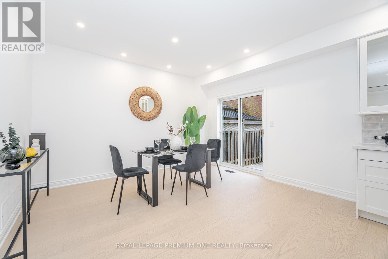 224 Hollywood Hill Circle, Vaughan, Ontario  L4H 2P7 - Photo 20 - N12574566