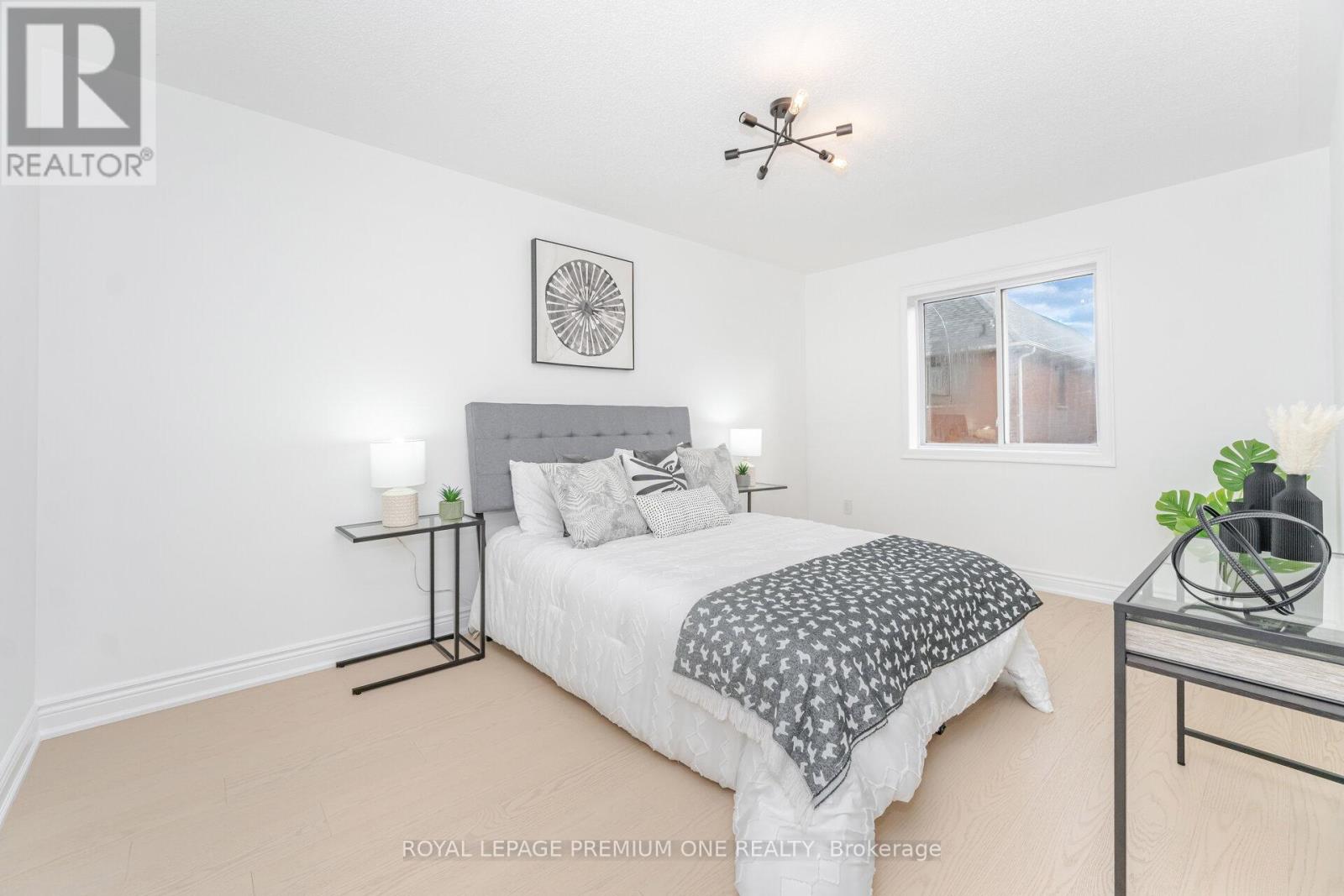 224 Hollywood Hill Circle, Vaughan, Ontario  L4H 2P7 - Photo 34 - N12574566