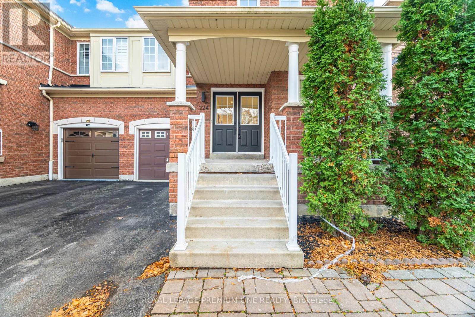 224 Hollywood Hill Circle, Vaughan, Ontario  L4H 2P7 - Photo 6 - N12574566