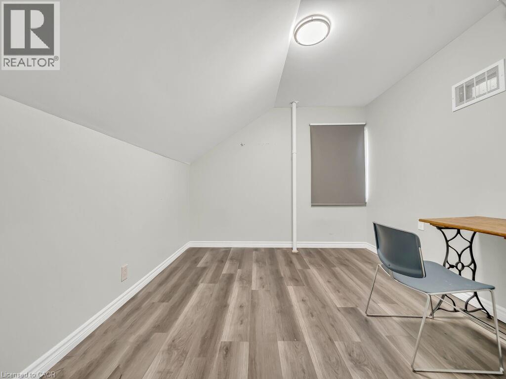 860 Vine Street, Cambridge, Ontario  N3H 2Z5 - Photo 33 - 40790388