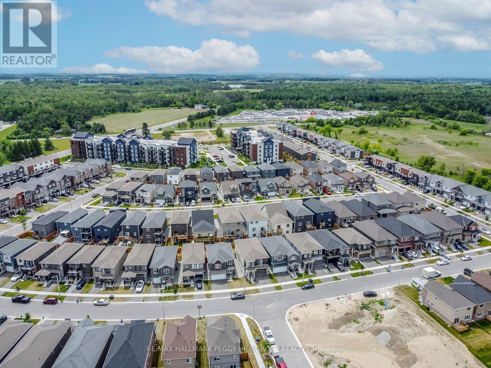 42 Alaskan Heights, Barrie, Ontario  L9J 0H9 - Photo 2 - S12574524