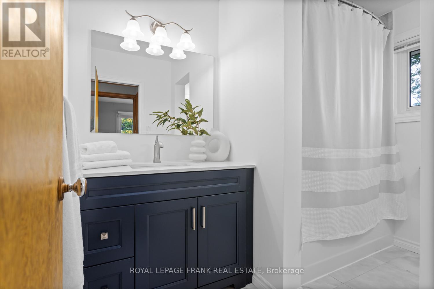 1026 Beaufort Avenue, Oshawa, Ontario  L1G 1G6 - Photo 19 - E12574682