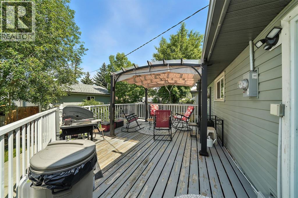 5822 59a Street, Red Deer, Alberta  T4N 2N5 - Photo 5 - A2246039