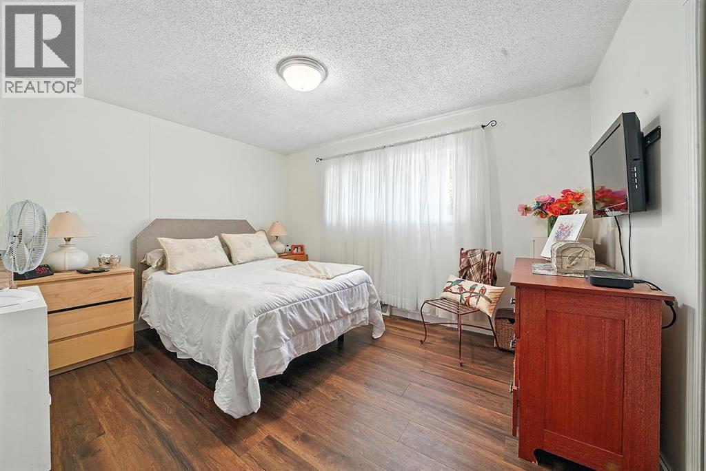 5822 59a Street, Red Deer, Alberta  T4N 2N5 - Photo 15 - A2246039