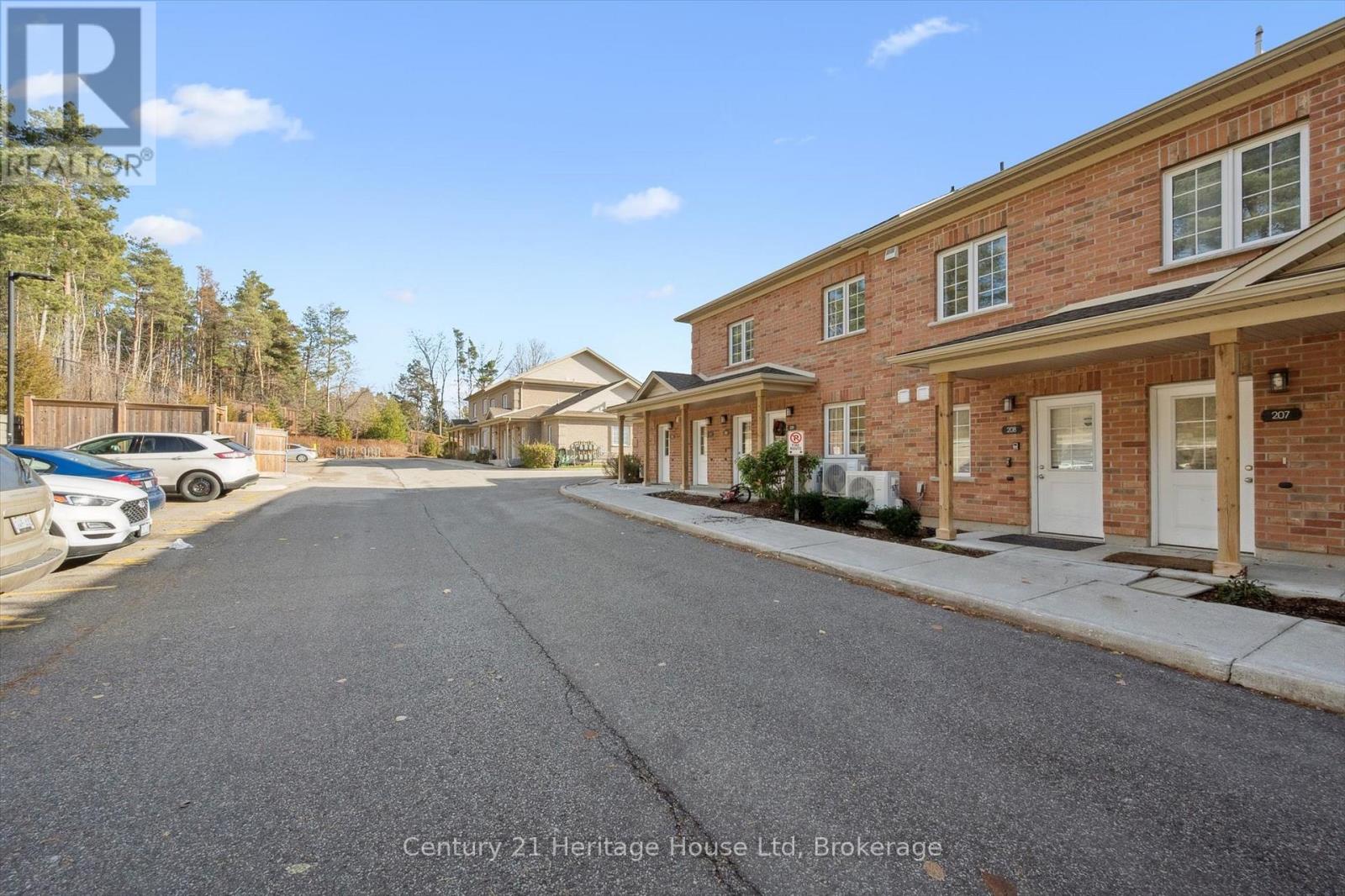 207 - 7 Cityview Drive S, Guelph, Ontario  N1E 0R1 - Photo 3 - X12574626