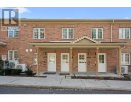 207 - 7 CITYVIEW DRIVE S