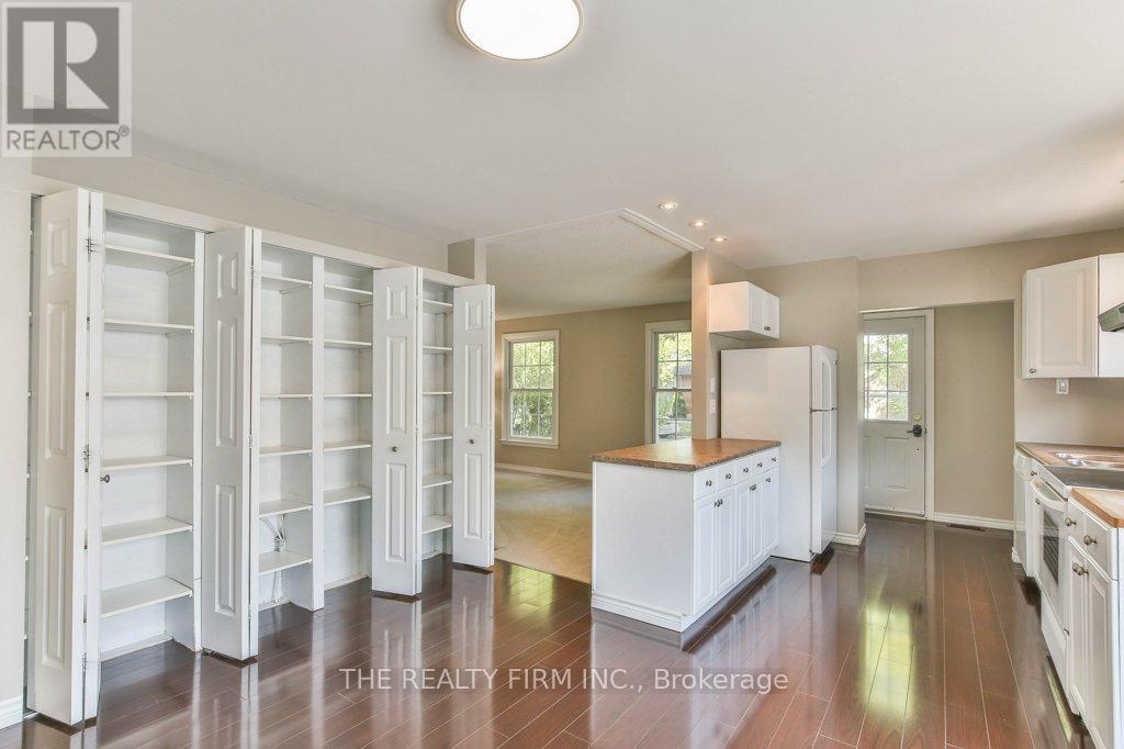 56 Toulon Crescent, London East, Ontario  N5V 1J5 - Photo 17 - X12574660