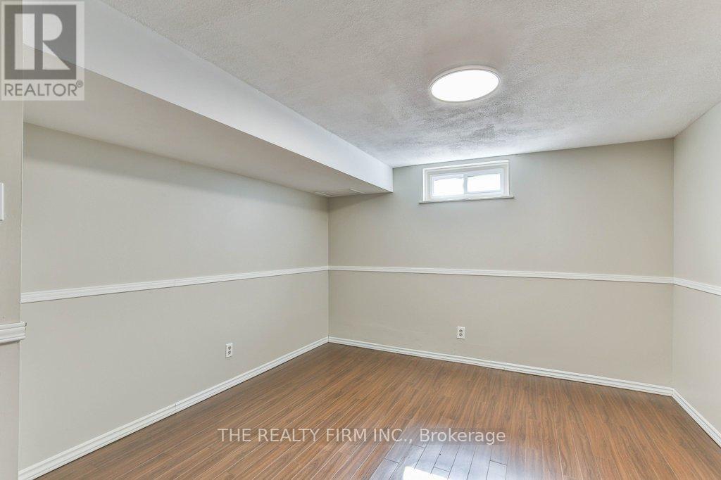 56 Toulon Crescent, London East, Ontario  N5V 1J5 - Photo 32 - X12574660