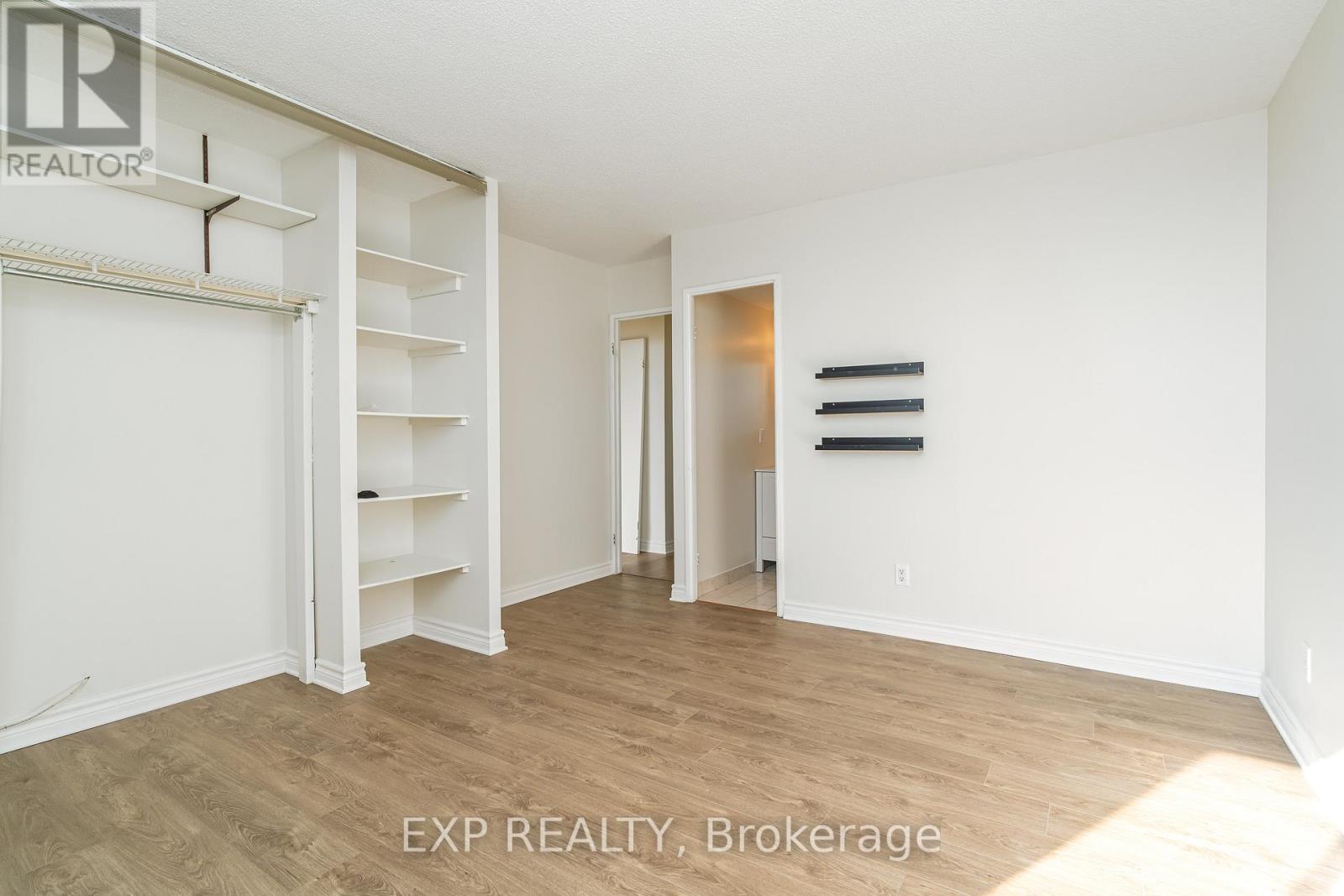 415 - 2000 Jasmine Crescent, Ottawa, Ontario  K1J 8K4 - Photo 19 - X12574588