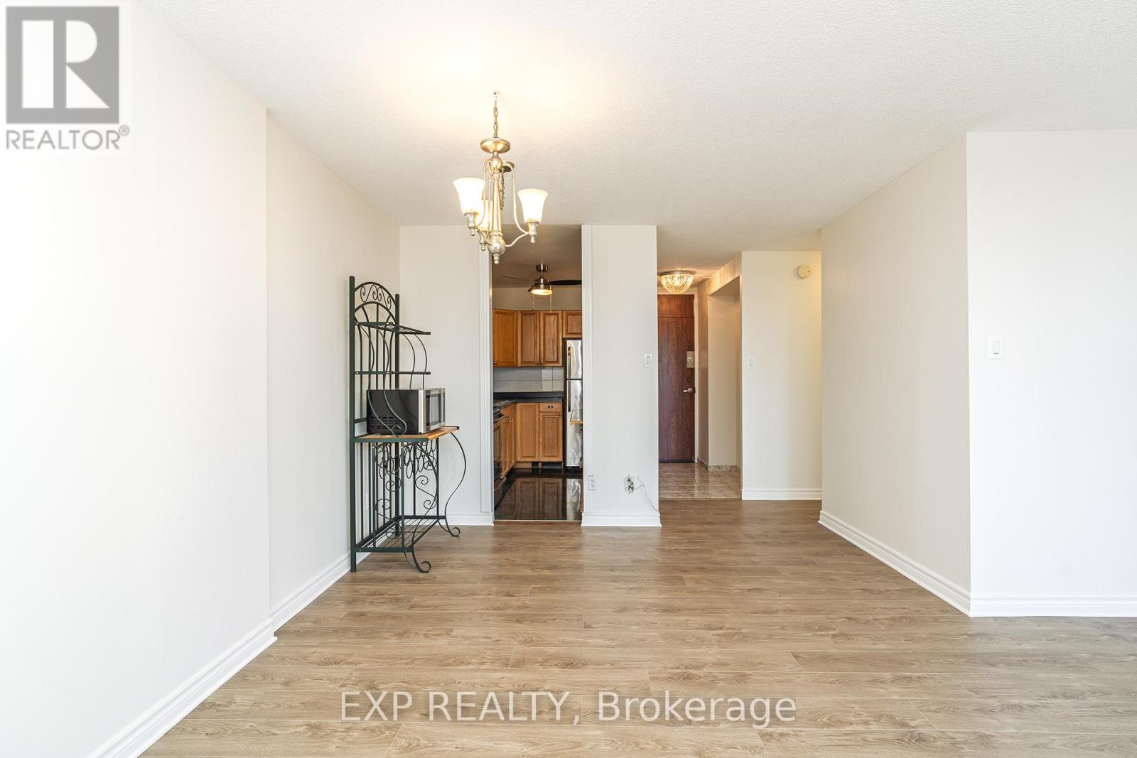 415 - 2000 Jasmine Crescent, Ottawa, Ontario  K1J 8K4 - Photo 7 - X12574588