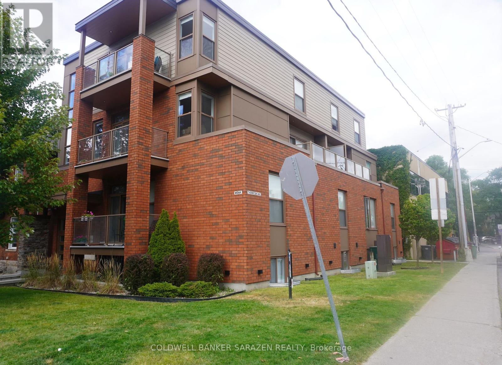 8 - 15 Monk Street, Ottawa, Ontario  K1S 3Y5 - Photo 2 - X12574652