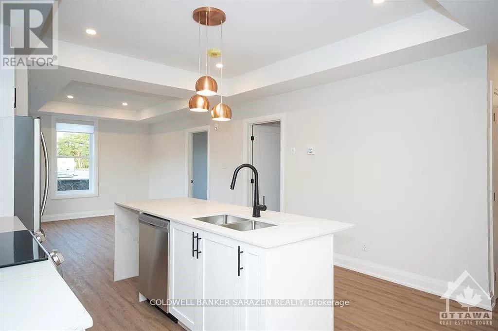 8 - 15 Monk Street, Ottawa, Ontario  K1S 3Y5 - Photo 6 - X12574652