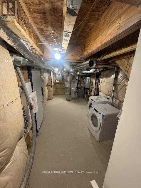 89 Blue Pond Drive, Brampton, Ontario  L7A 0B8 - Photo 19 - W12574378