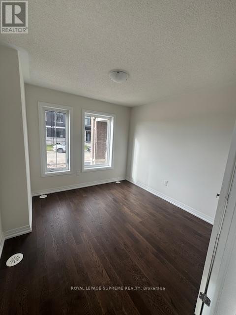 89 Blue Pond Drive, Brampton, Ontario  L7A 0B8 - Photo 3 - W12574378