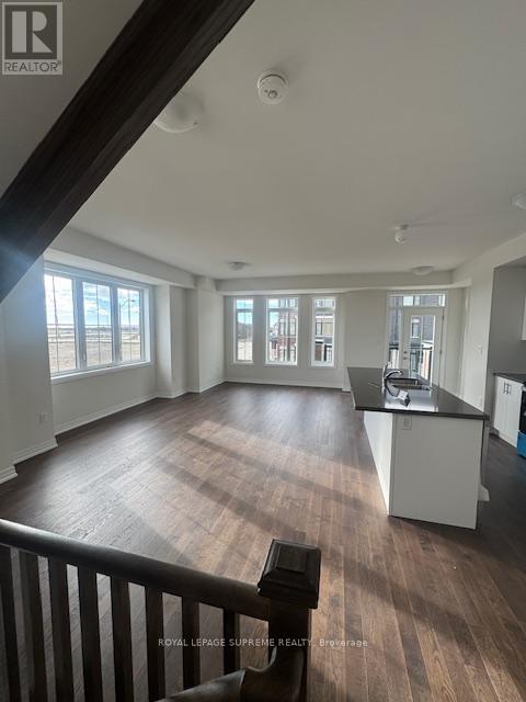 89 Blue Pond Drive, Brampton, Ontario  L7A 0B8 - Photo 6 - W12574378