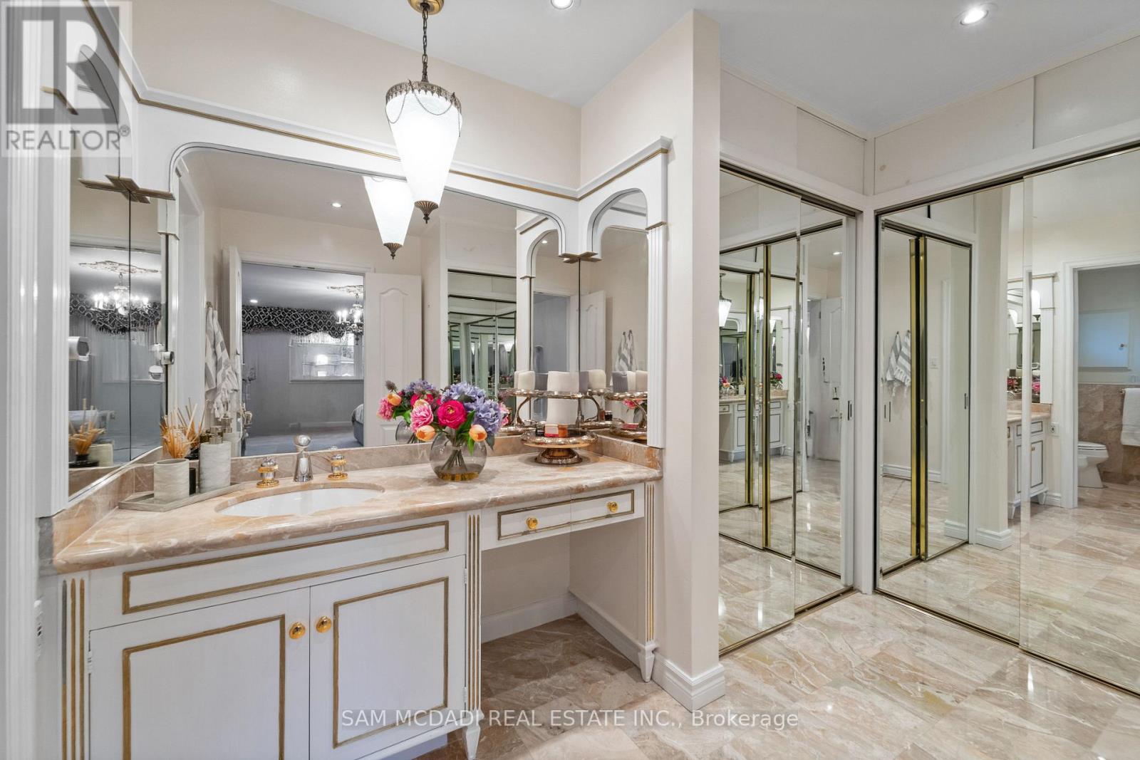 22 Richdale Court, Toronto, Ontario  M9B 5Y9 - Photo 21 - W12574394