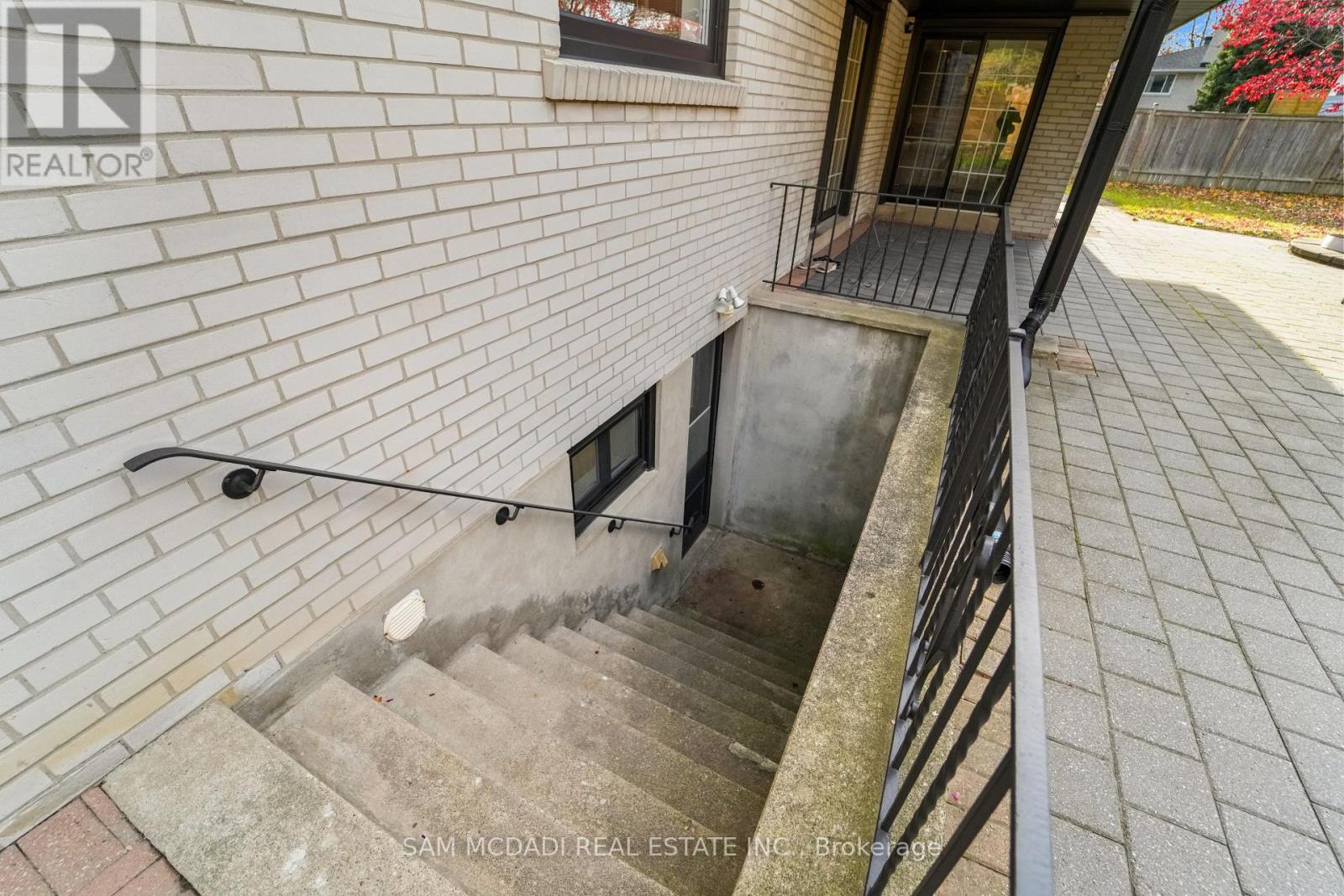 22 Richdale Court, Toronto, Ontario  M9B 5Y9 - Photo 43 - W12574394