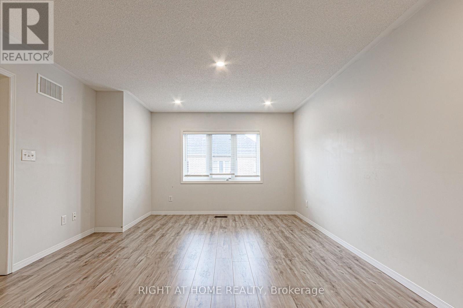 3062 Janice Drive, Oakville, Ontario  L6M 0S7 - Photo 18 - W12574408