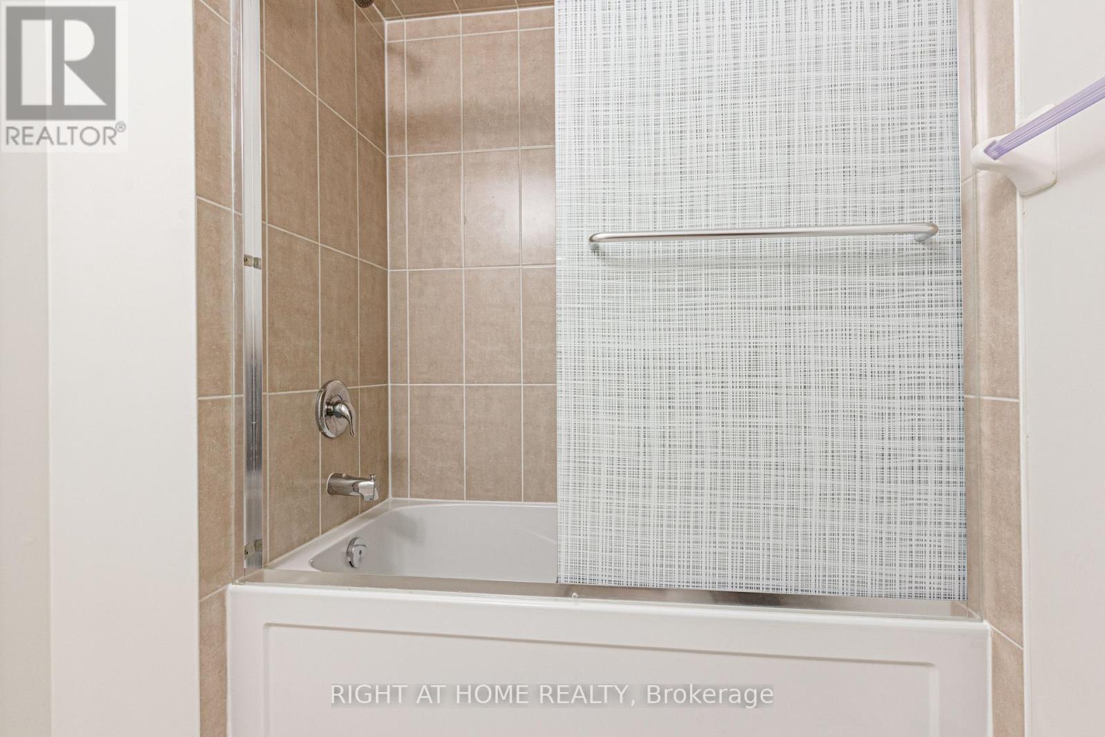 3062 Janice Drive, Oakville, Ontario  L6M 0S7 - Photo 28 - W12574408