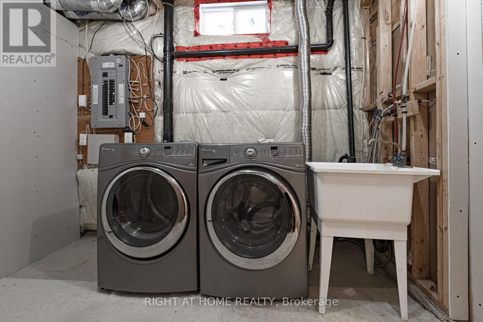 3062 Janice Drive, Oakville, Ontario  L6M 0S7 - Photo 34 - W12574408