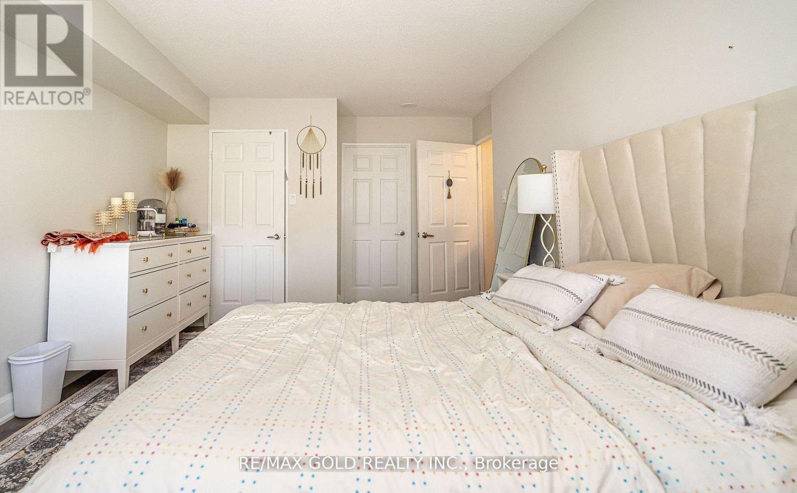 403 - 30 Malta Avenue, Brampton, Ontario  L6Y 4W6 - Photo 29 - W12574424