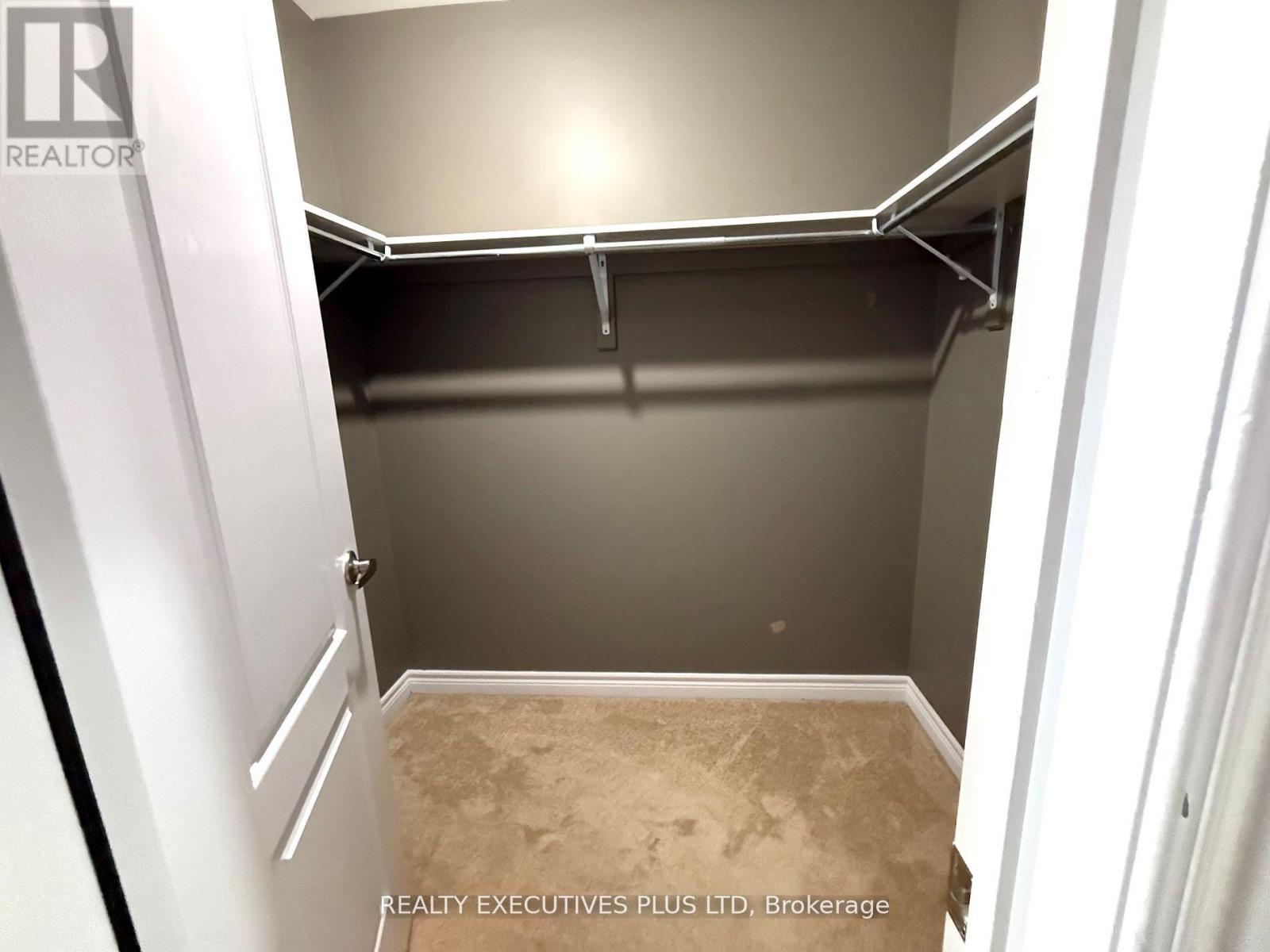 Upper - 88 Banbridge Crescent, Brampton, Ontario  L6X 5M1 - Photo 15 - W12574468