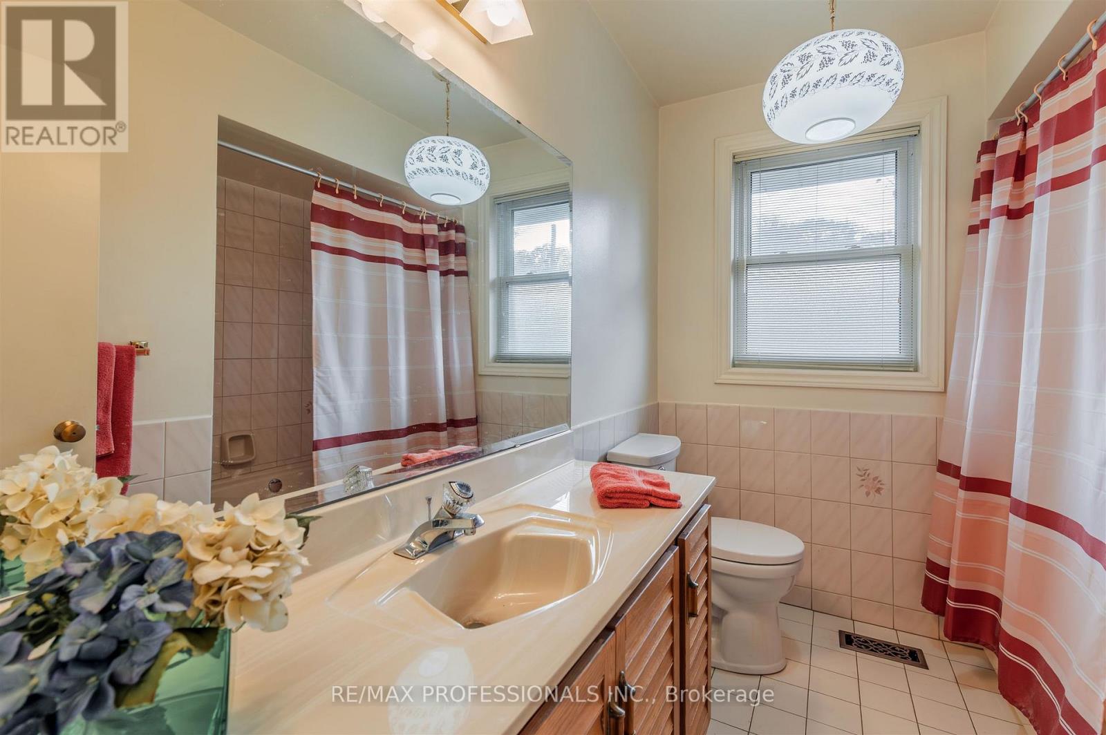 Unknown Address, ,     - Photo 13 - W12574494