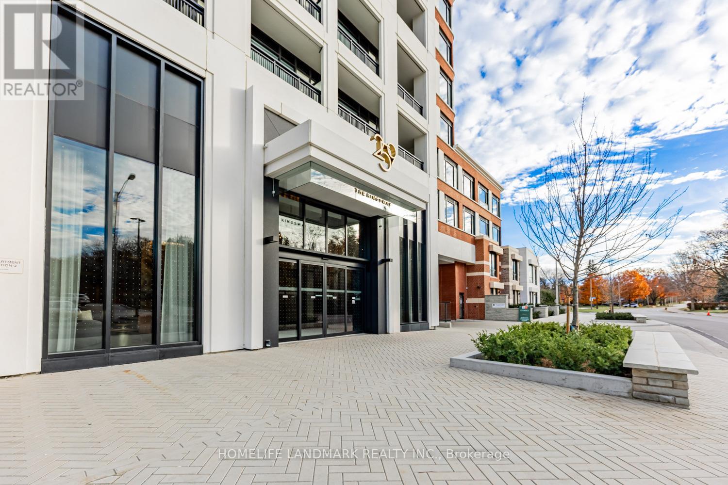 #618 - 259 The Kingsway, Toronto, Ontario  M9A 0G2 - Photo 3 - W12574516