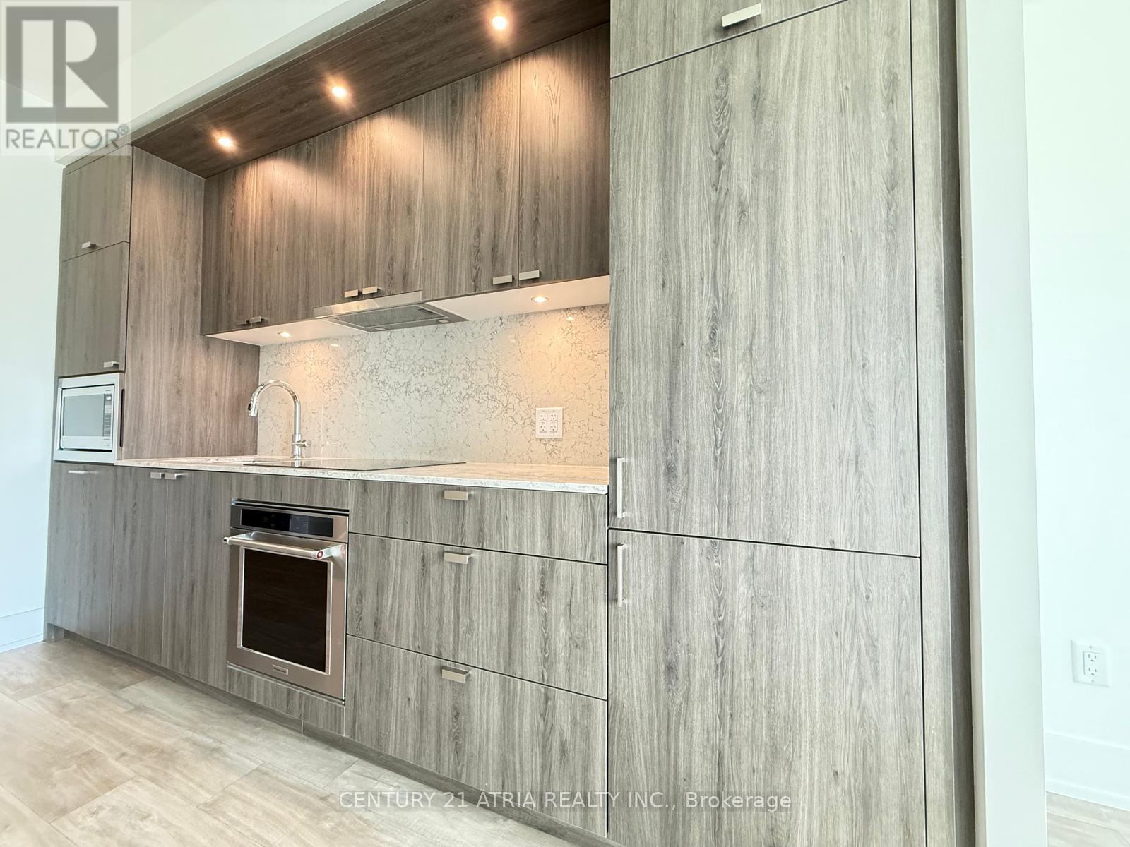 617 - 259 THE KINGSWAY, Toronto, Ontario