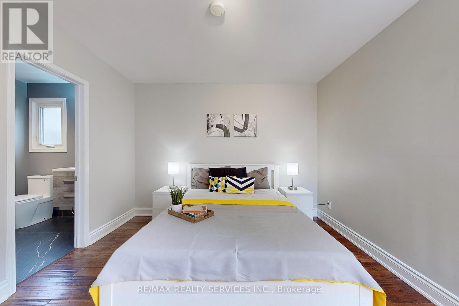 1924 Balsam Avenue, Mississauga, Ontario  L5J 1L2 - Photo 14 - W12574534