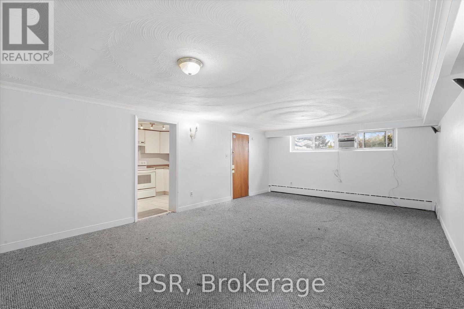 Lower - 35 Twenty Fourth Street, Toronto, Ontario  M8V 3N3 - Photo 8 - W12574540