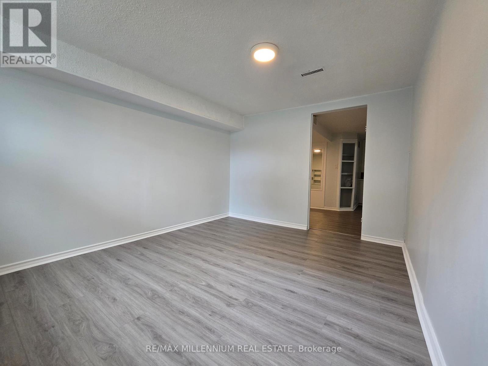 Bsmt - 144 Clarence Street, Brampton, Ontario  L6W 1S9 - Photo 13 - W12574558