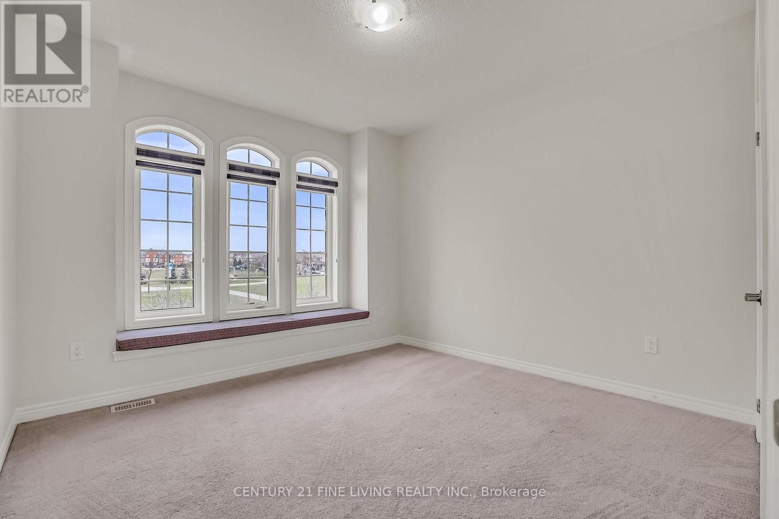 68 Killington Avenue, Vaughan, Ontario  L4H 3Z4 - Photo 34 - N12572530