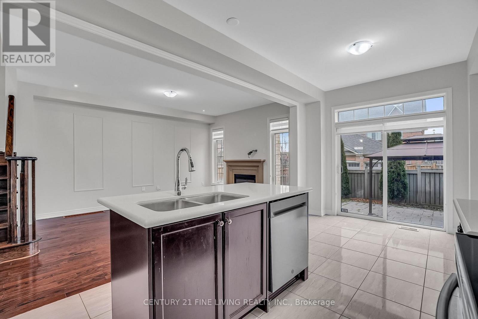 68 Killington Avenue, Vaughan, Ontario  L4H 3Z4 - Photo 20 - N12572530