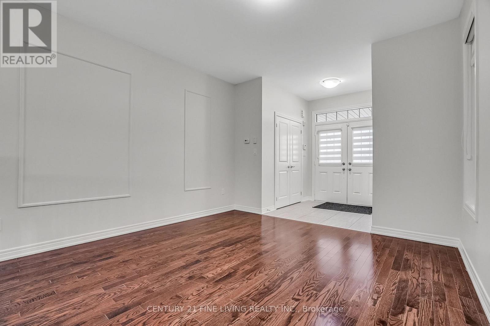 68 Killington Avenue, Vaughan, Ontario  L4H 3Z4 - Photo 9 - N12572530