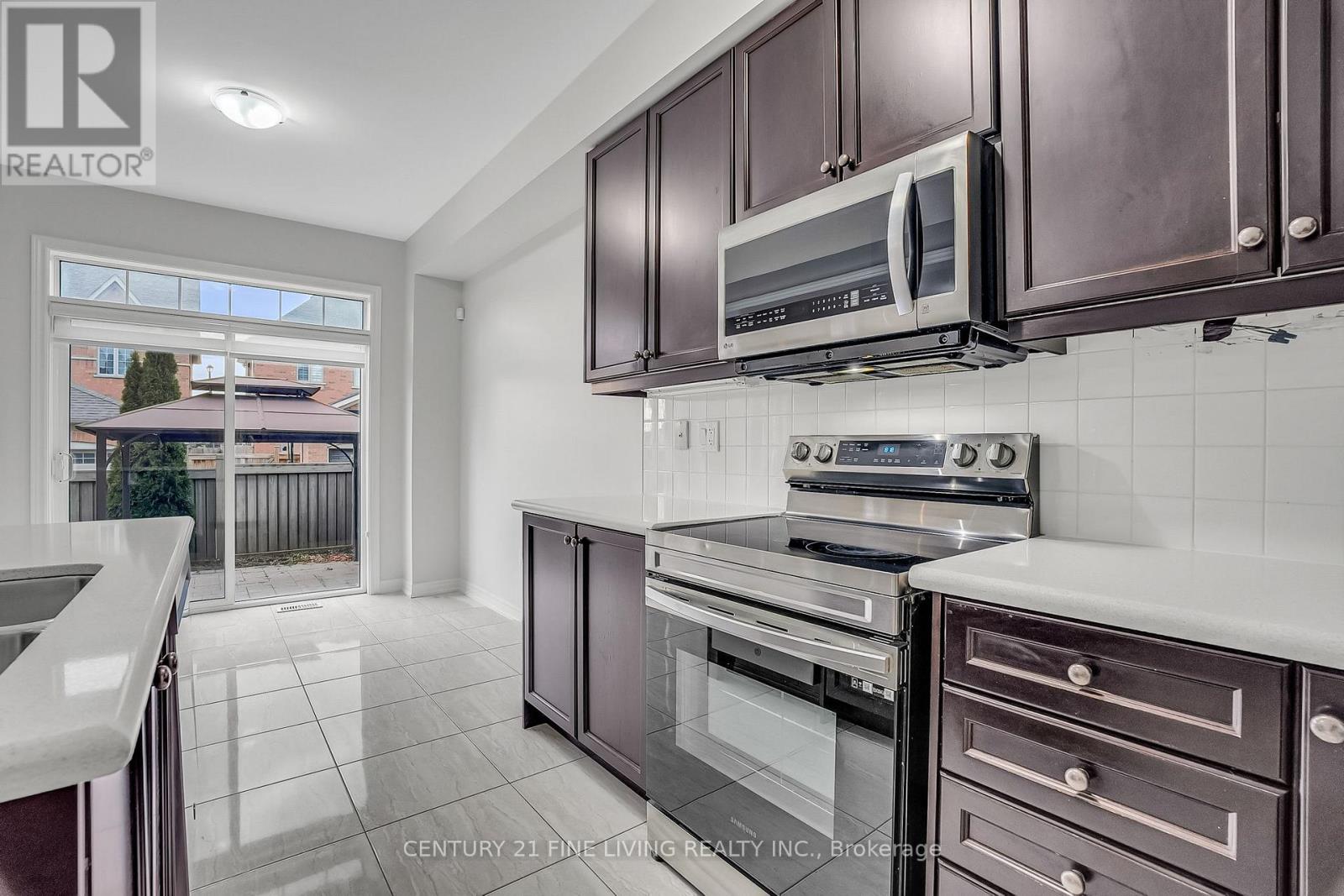 68 Killington Avenue, Vaughan, Ontario  L4H 3Z4 - Photo 21 - N12572530