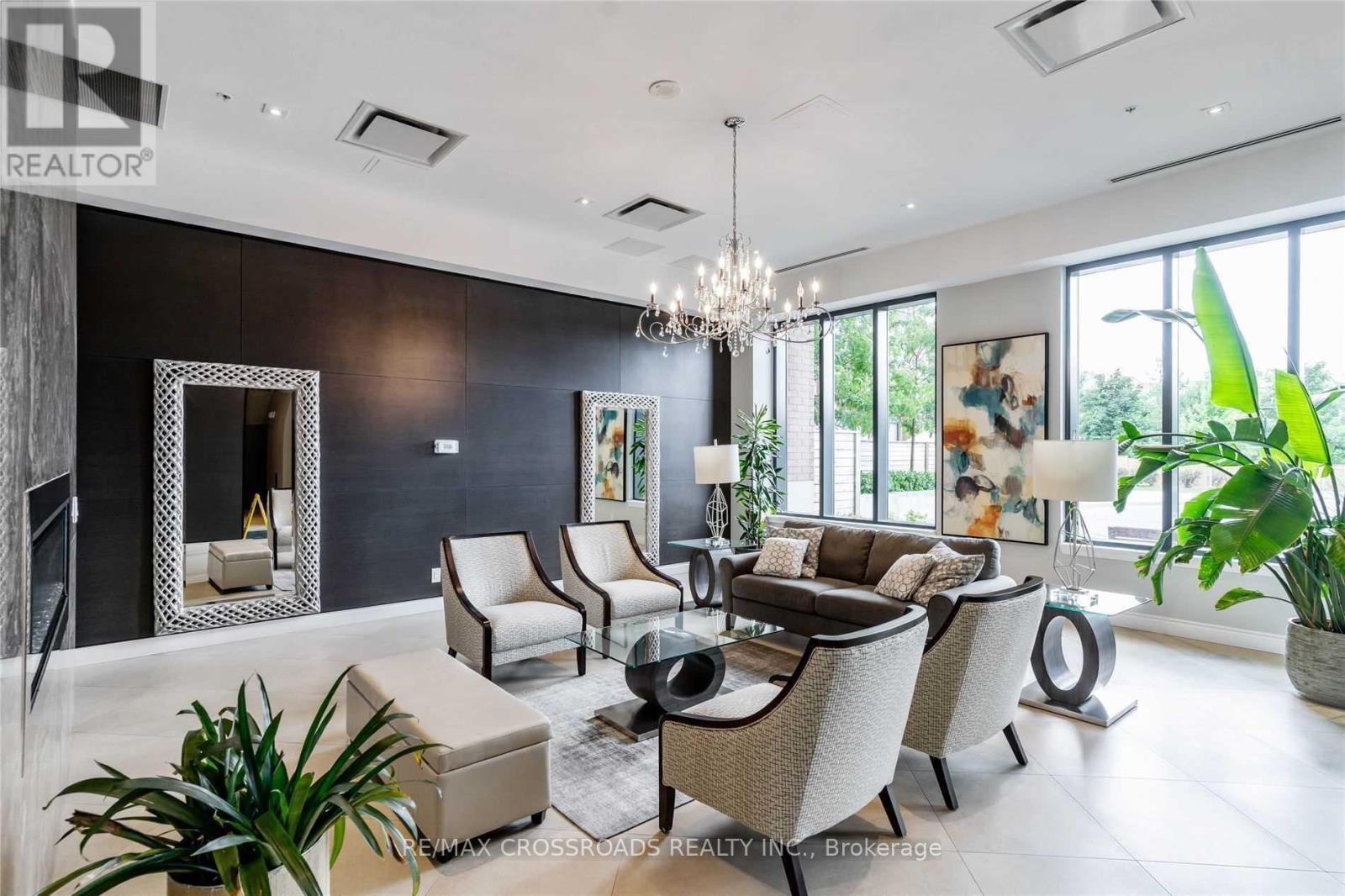 328 - 11611 Yonge Street, Richmond Hill, Ontario  L4E 1G2 - Photo 13 - N12574550