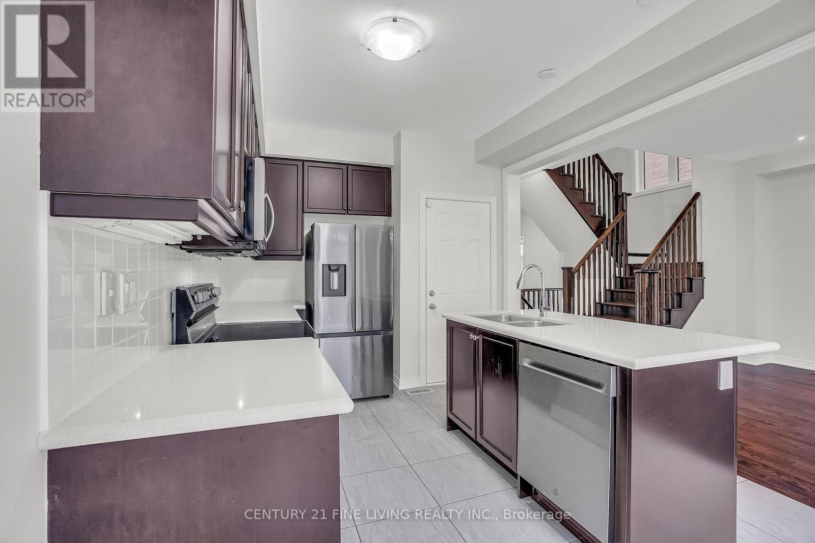 68 Killington Avenue, Vaughan, Ontario  L4H 3Z4 - Photo 19 - N12572530