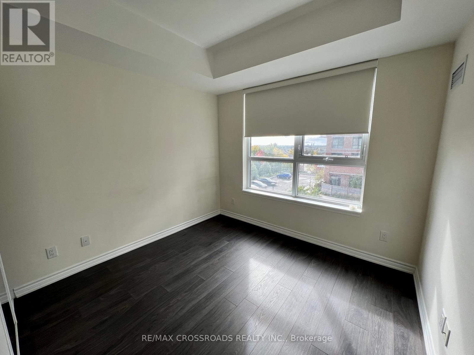 328 - 11611 Yonge Street, Richmond Hill, Ontario  L4E 1G2 - Photo 4 - N12574550