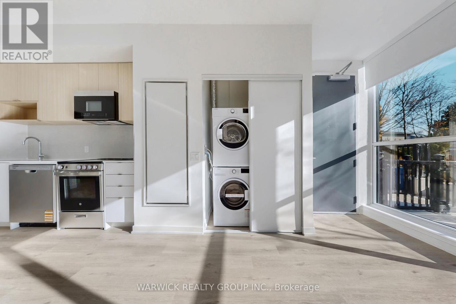 112 - 4365 Bloor Street W, Toronto, Ontario  M9C 1R3 - Photo 10 - W12529626