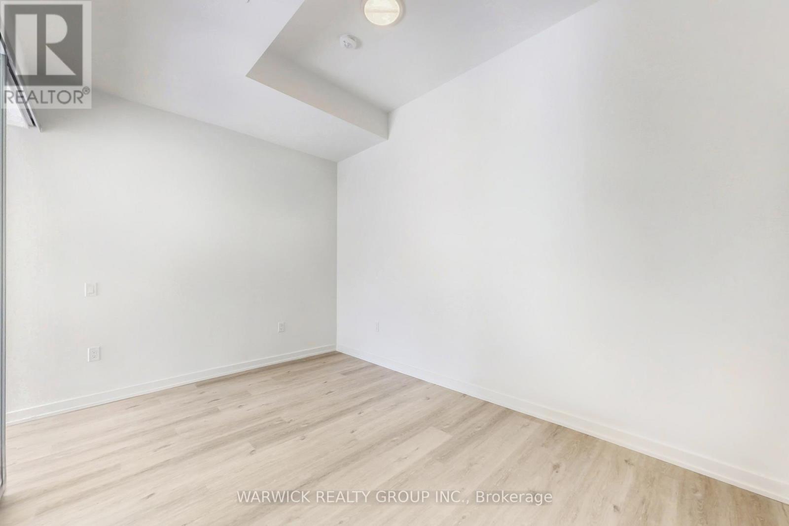 112 - 4365 Bloor Street W, Toronto, Ontario  M9C 1R3 - Photo 17 - W12529626