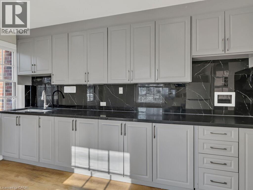 860 Vine Street, Cambridge, Ontario  N3H 2Z5 - Photo 12 - 40790399