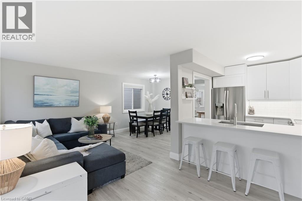 4399 Christopher Court, Lincoln, Ontario  L0R 1B5 - Photo 10 - 40790389