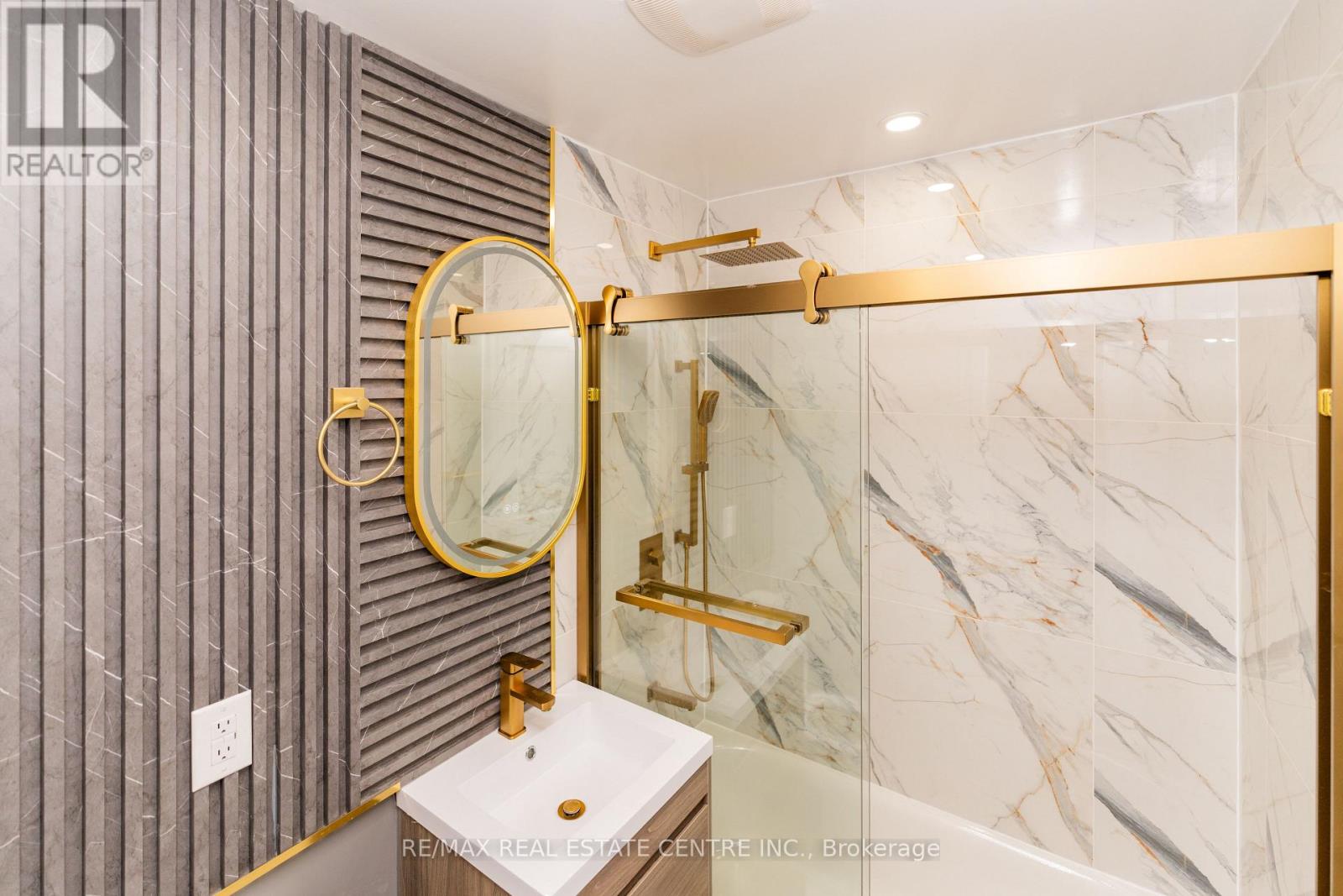 252 Grenfell Street, Hamilton, Ontario  L8H 3J9 - Photo 19 - X12574340