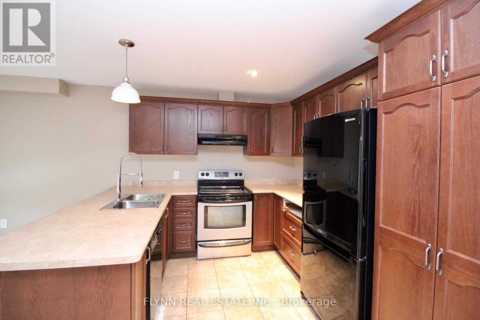 3 - 5727 Kalar Road, Niagara Falls, Ontario  L2H 0H7 - Photo 5 - X12574436